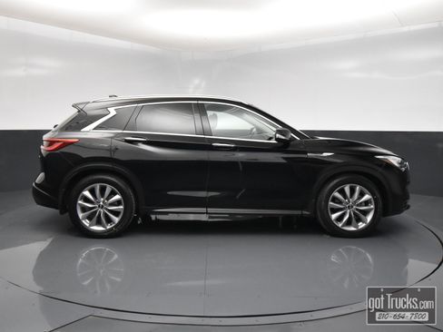 Used 2019 INFINITI QX50 Essential w/ Proactive Package FWD image 49