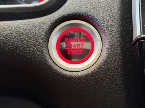 Used 2018 Honda CR-V Touring image 25