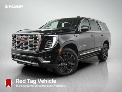 Used 2025 GMC Yukon Denali w/ Sun & Power Step Package