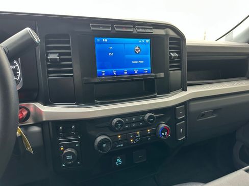 Used 2024 Ford F250 XL w/ STX Appearance Package image 9