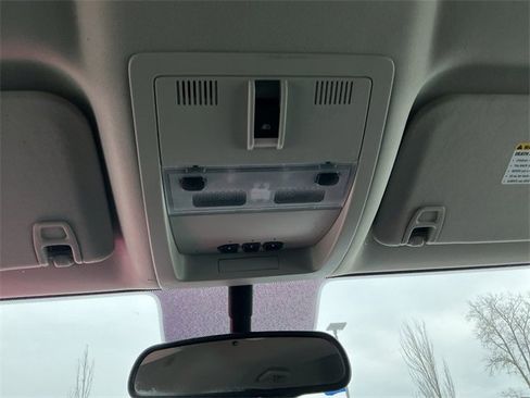 Used 2014 GMC Sierra 3500 SLT w/ SLT Convenience Package image 26