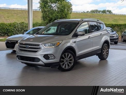 Used 2017 Ford Escape Titanium FWD image 1