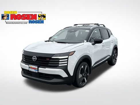 New 2026 Nissan Kicks SR w/ Cold Weather Package image 1