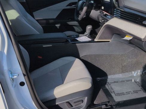 New 2026 Toyota Camry XLE image 29