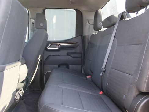 Used 2023 GMC Sierra 1500 Elevation AWD/4WD image 12