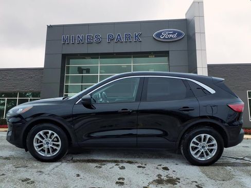 Used 2022 Ford Escape SE w/ Convenience Package image 4