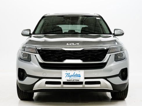 Used 2023 Kia Seltos S image 4