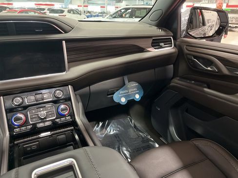 Certified 2024 GMC Yukon XL Denali w/ Denali Reserve Package image 20