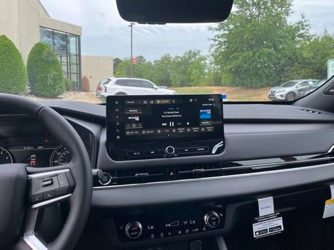 New 2026 Mitsubishi Outlander LE FWD image 19