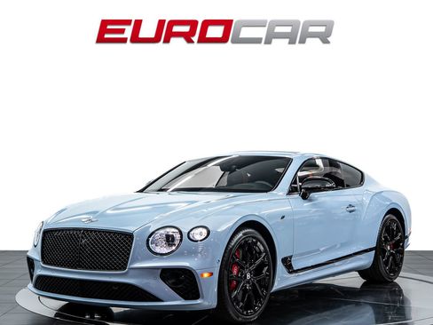 Used 2024 Bentley Continental GT image 1