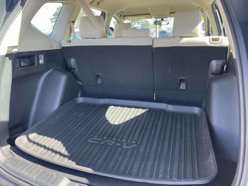 Certified 2017 Honda CR-V LX image 8