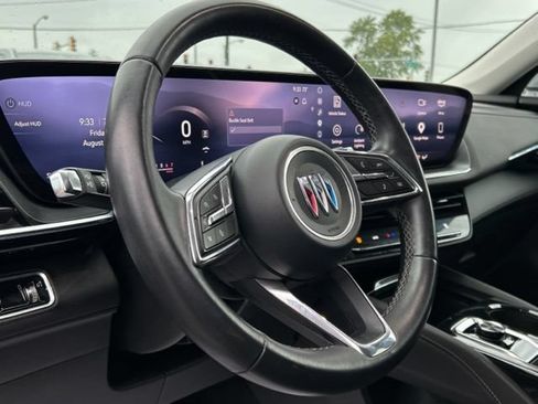 Certified 2024 Buick Envision Preferred AWD/4WD image 35