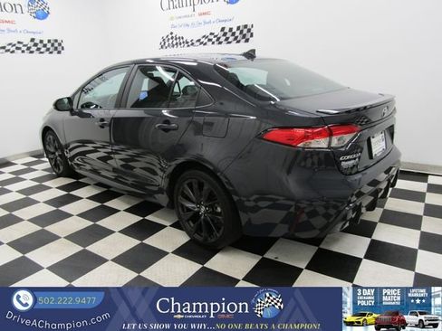 Used 2024 Toyota Corolla SE FWD image 9