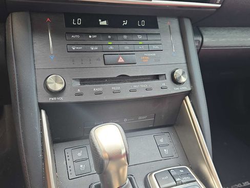 Used 2020 Lexus IS 300 F Sport w/ F Sport Package AWD/4WD image 20