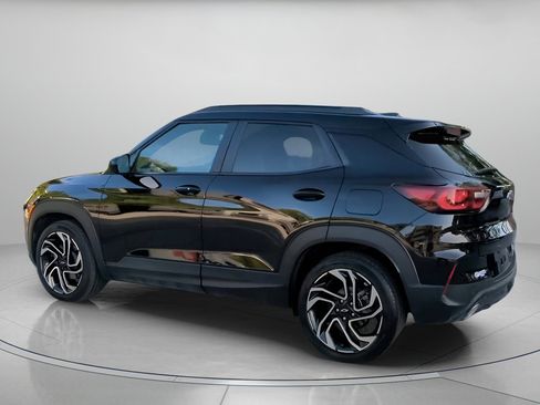 Used 2025 Chevrolet TrailBlazer RS w/ Convenience Package FWD image 19