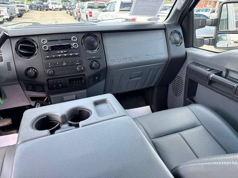 Used 2015 Ford F350 XL w/ Power Equipment Group AWD/4WD image 9