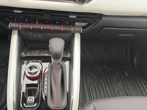 New 2025 GMC Canyon AT4 w/ AT4X AEV Edition image 16