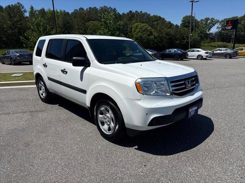 Used 2014 Honda Pilot LX image 3