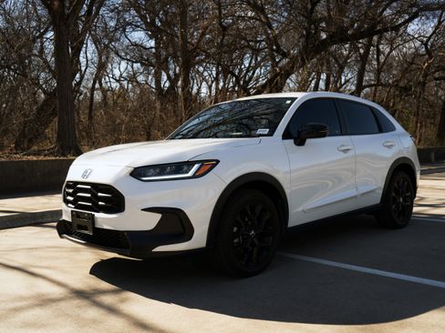 Used 2024 Honda HR-V Sport image 5
