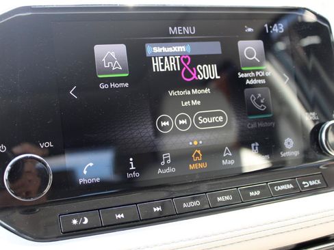 Used 2023 Nissan Rogue SL w/ SL Premium Package FWD image 28