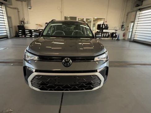 Certified 2025 Volkswagen Taos S AWD/4WD image 14