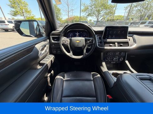 Used 2024 Chevrolet Suburban Premier AWD/4WD image 19