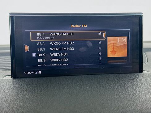 Used 2017 Audi Q7 3.0T Premium Plus w/ Premium Plus Package image 21