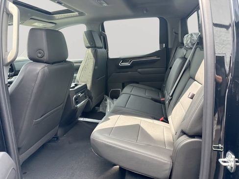 New 2026 GMC Sierra 1500 Elevation w/ Elevation Premium Package AWD/4WD image 26