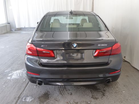 Used 2019 BMW 530i xDrive w/ Convenience Package image 29