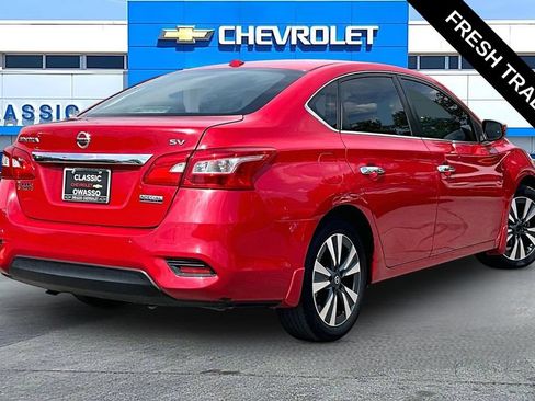 Used 2019 Nissan Sentra SV w/ Special Edition Package FWD image 19