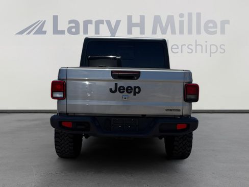 Used 2020 Jeep Gladiator Sport w/ Quick Order Package 24S AWD/4WD image 4