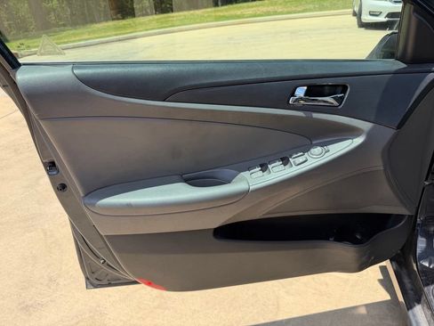 Used 2013 Hyundai Sonata SE FWD image 10