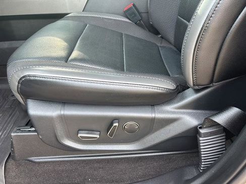 Certified 2020 Ford F150 Raptor w/ Equipment Group 802A Luxury image 12