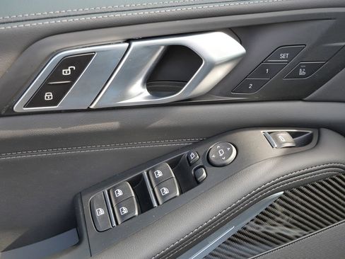 Used 2026 BMW X5 M60i image 37