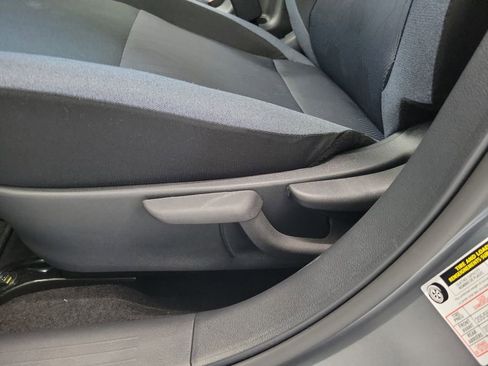 New 2025 Nissan Versa SV w/ Trunk Package image 20