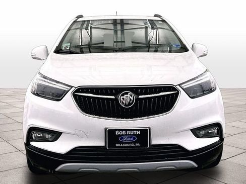 Used 2019 Buick Encore Essence FWD image 3