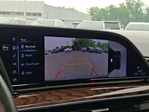 Certified 2023 Cadillac Escalade ESV Sport Platinum AWD/4WD image 31
