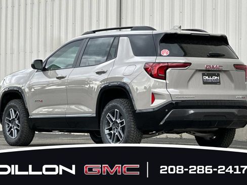 New 2026 GMC Terrain AT4 AWD/4WD image 9