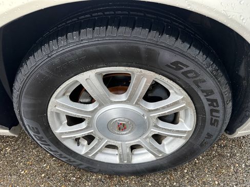 Used 2008 Cadillac DTS FWD image 26