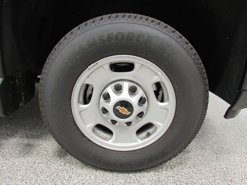 Used 2025 Chevrolet Silverado 2500 W/T w/ WT Convenience Package AWD/4WD image 13