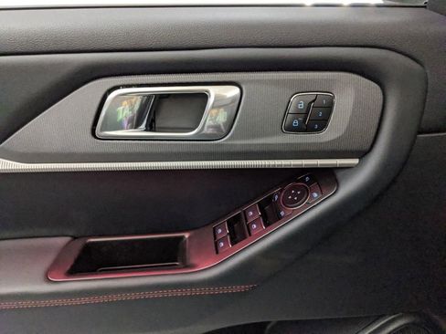 New 2025 Ford Explorer ST-Line w/ Premium Package image 21