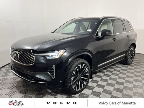 New 2026 Volvo XC90 B5 Core w/ Protection Package image 4