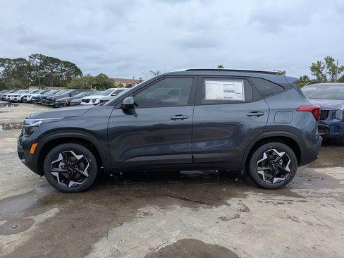 New 2026 Kia Seltos S FWD image 5