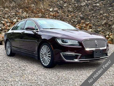 Used 2017 Lincoln MKZ Reserve w/ Climate Package FWD image 9