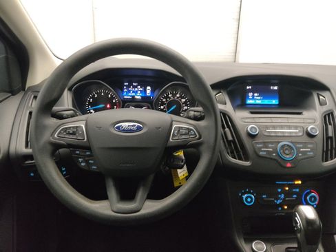 Used 2016 Ford Focus SE image 22
