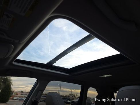 Used 2019 Subaru Forester Limited w/ Popular Package #3 image 9