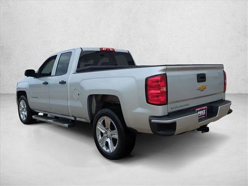Used 2016 Chevrolet Silverado 1500 Custom w/ Custom Convenience Package RWD image 8