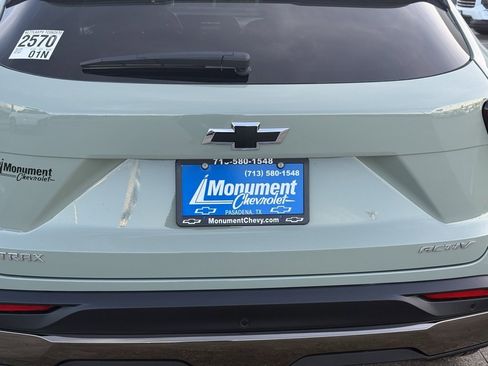New 2026 Chevrolet Trax ACTIV w/ Sunroof Package image 13