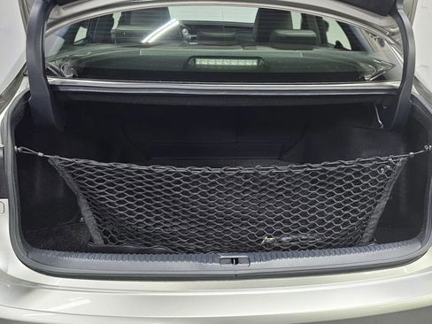 Used 2018 Lexus IS 300 F Sport image 36