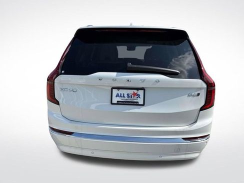 New 2026 Volvo XC90 B6 Ultra w/ Protection Package image 7